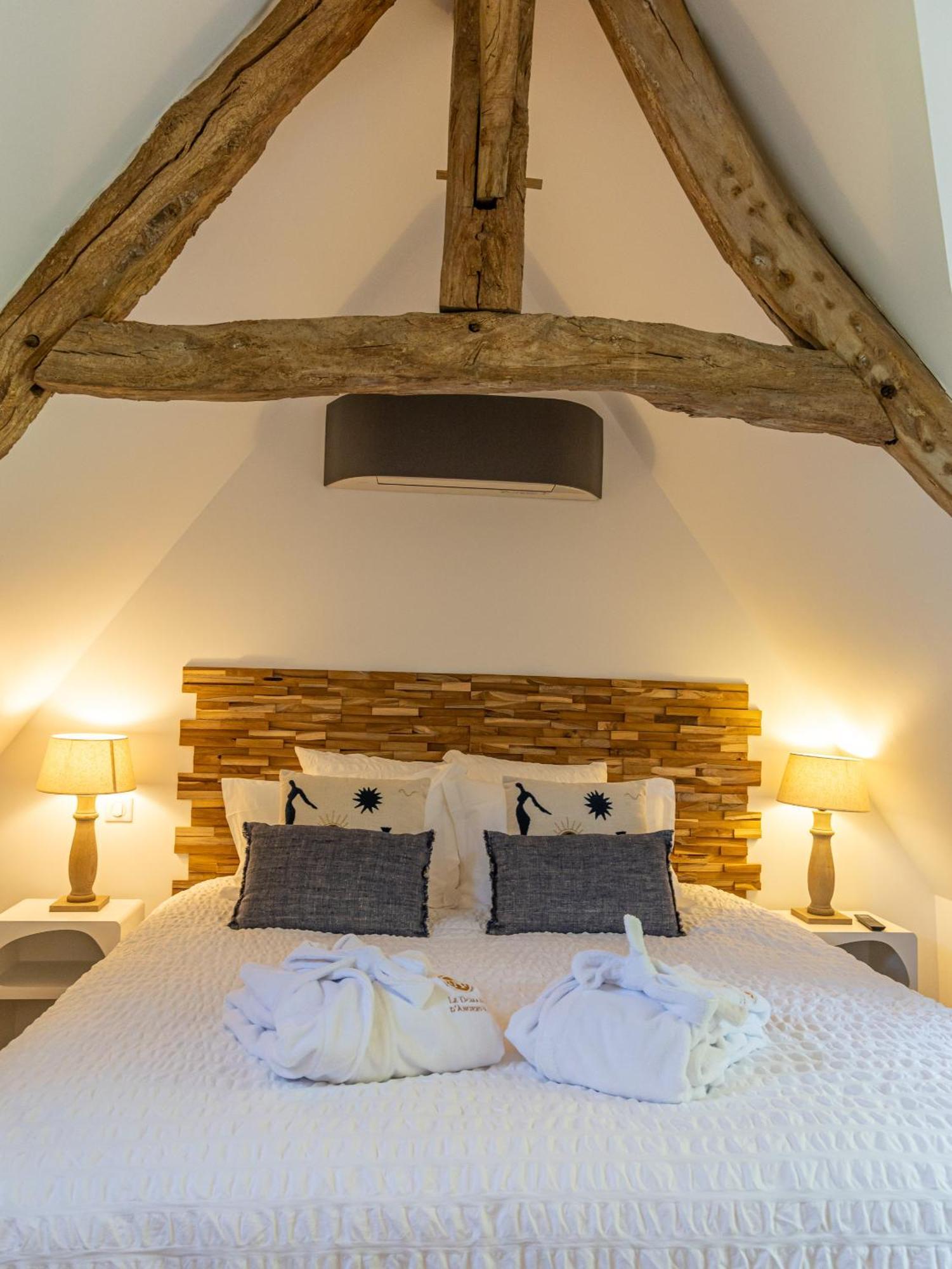 Le Domaine D'Angerville - Chambres D'Hotes Ngoại thất bức ảnh